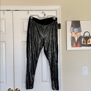 Sequins front leggings